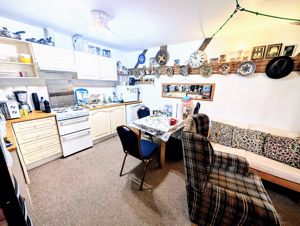 Photo 21- click for photo gallery